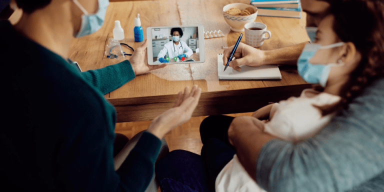 A patient using ePRO clinical trial software to communicate and share treatment data online.